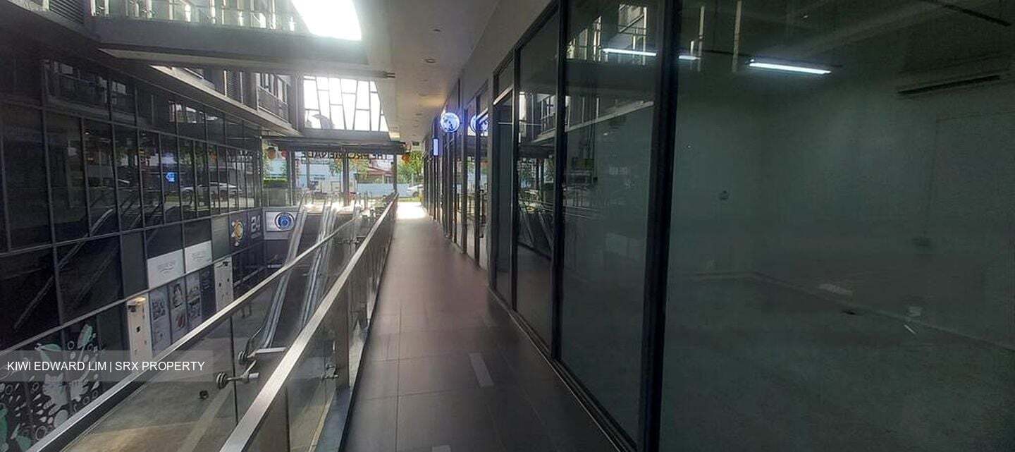 The Promenade@Pelikat (D19), Shop House #456376181